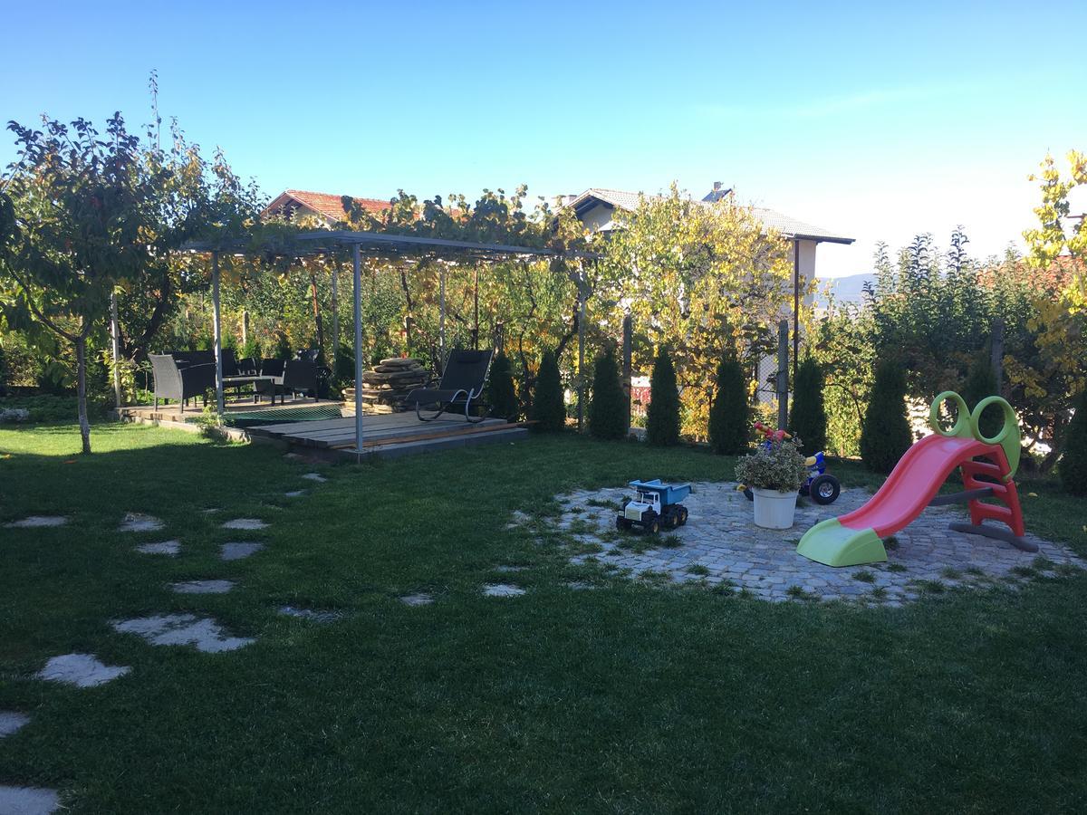 Slavina Guest House 사파레바바냐 외부 사진